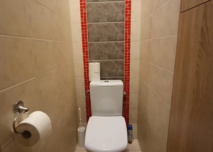 Premium Centum, Parking, Dostep Na Kod Лодзь